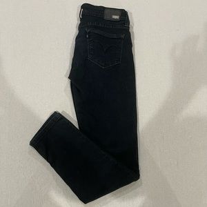 Levi’s Demi Curve Low Rise Skinny Sz 5